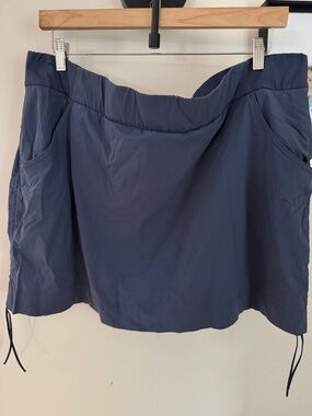 Columbia Navy Performance Skort with Pockets